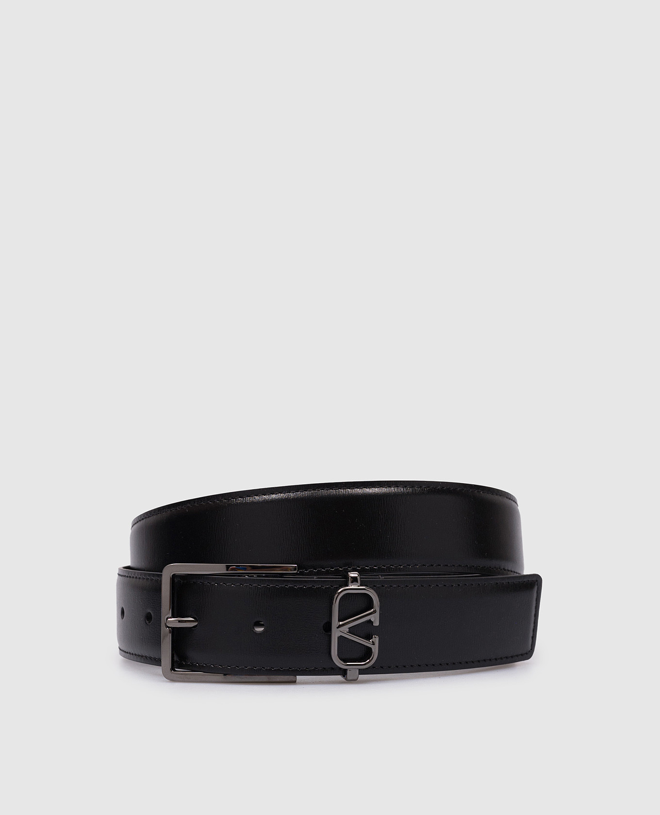 Black leather strap with metal vlogo signature logo valentino