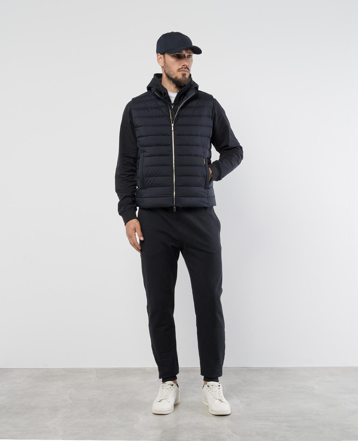 

CALAF blue quilted down vest MooRER