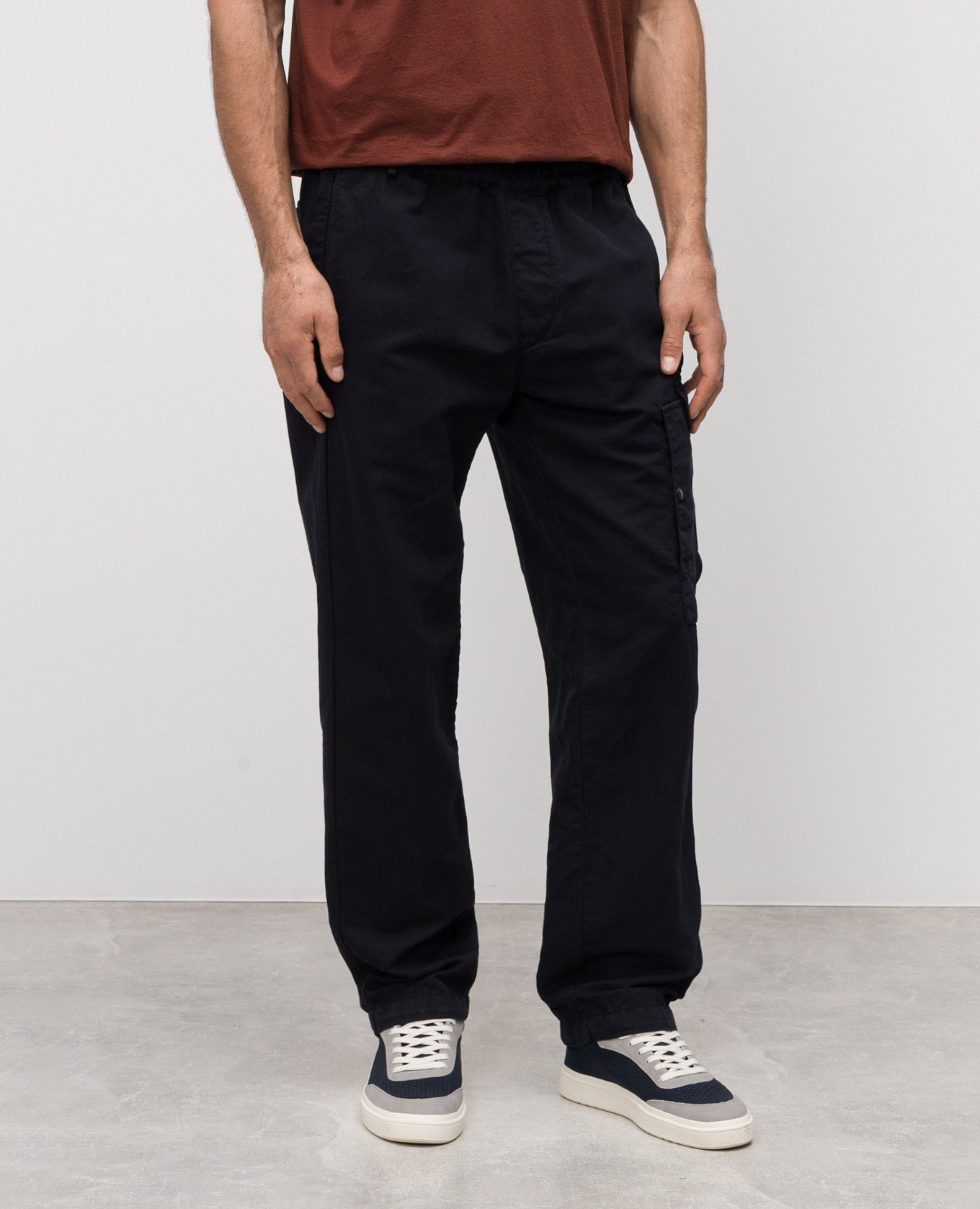 

Blue linen pants with logo patch C.P. Company