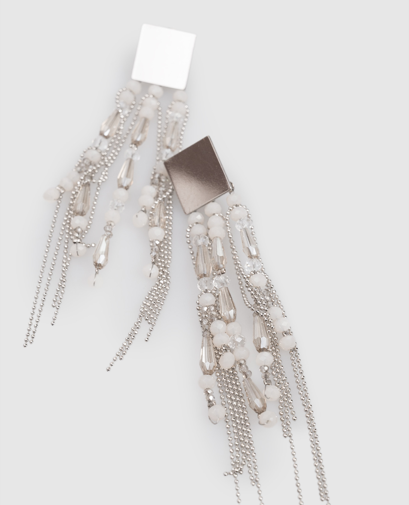 Earrings with beads and monil chain Peserico 3