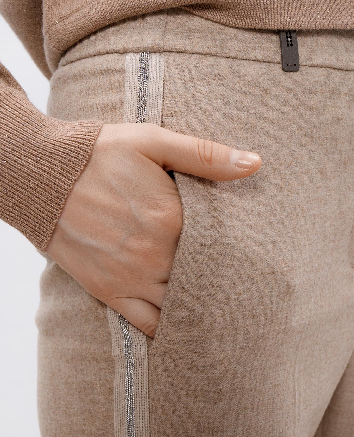 

Beige pants with stripes Peserico