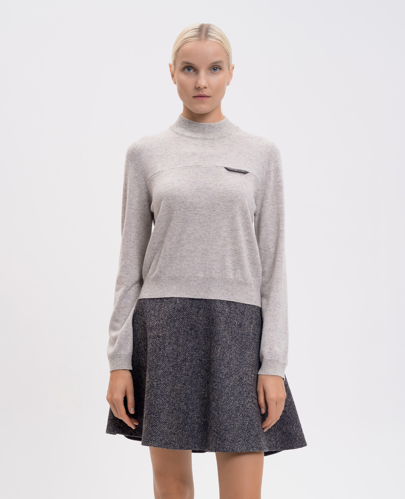 Gray cashmere jumper with monil chain Brunello Cucinelli 3