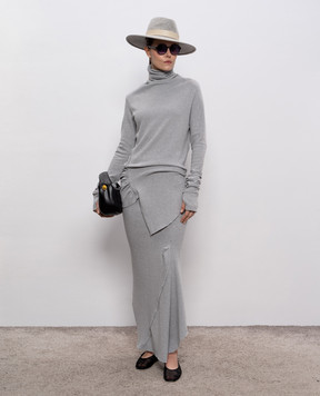 Marc Le Bihan Gray golf with drapery 2742