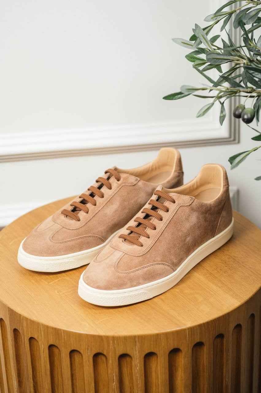 

Brown suede sneakers with logo emblem Brunello Cucinelli
