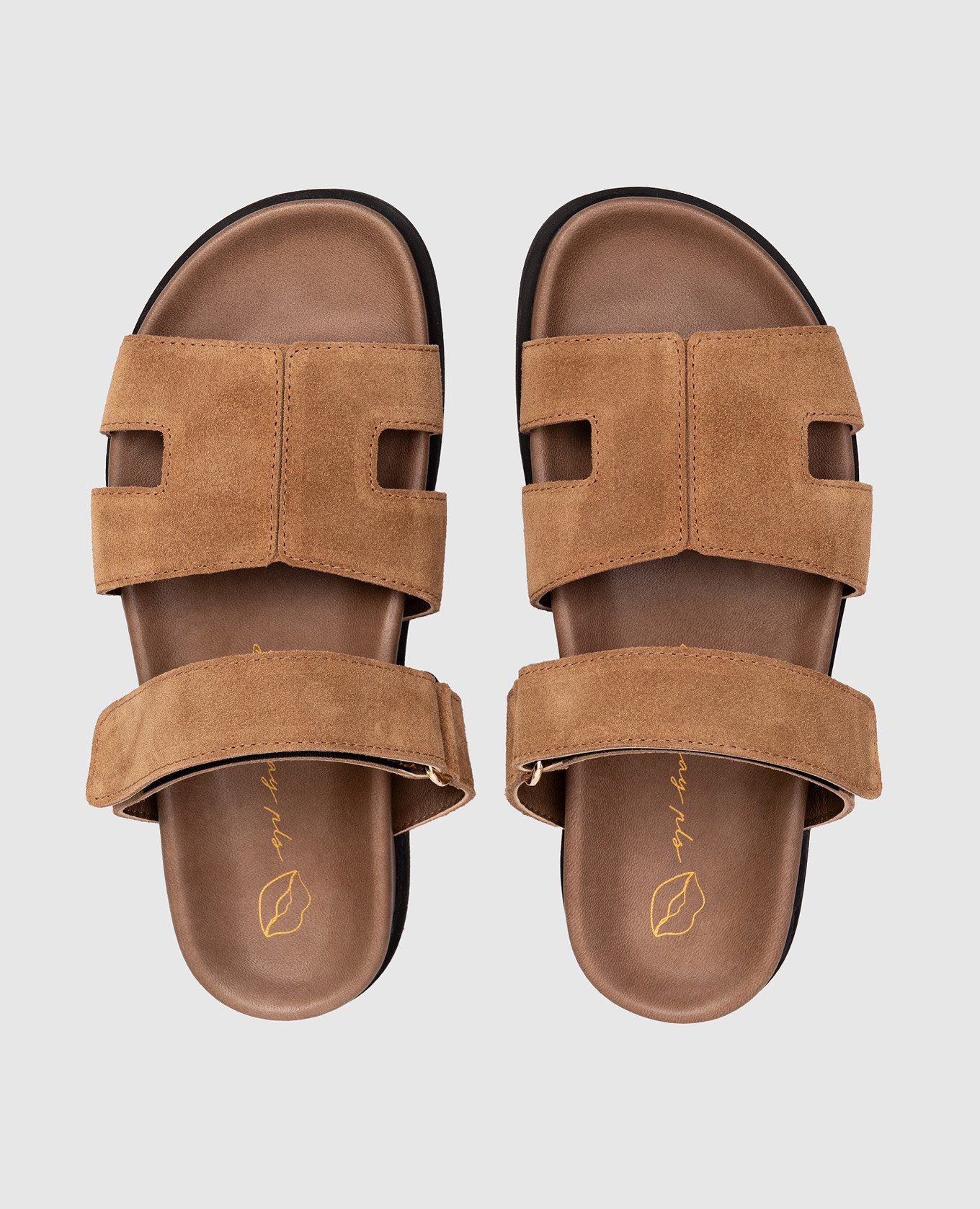 

Brown suede flip-flops Babe Pay Pls