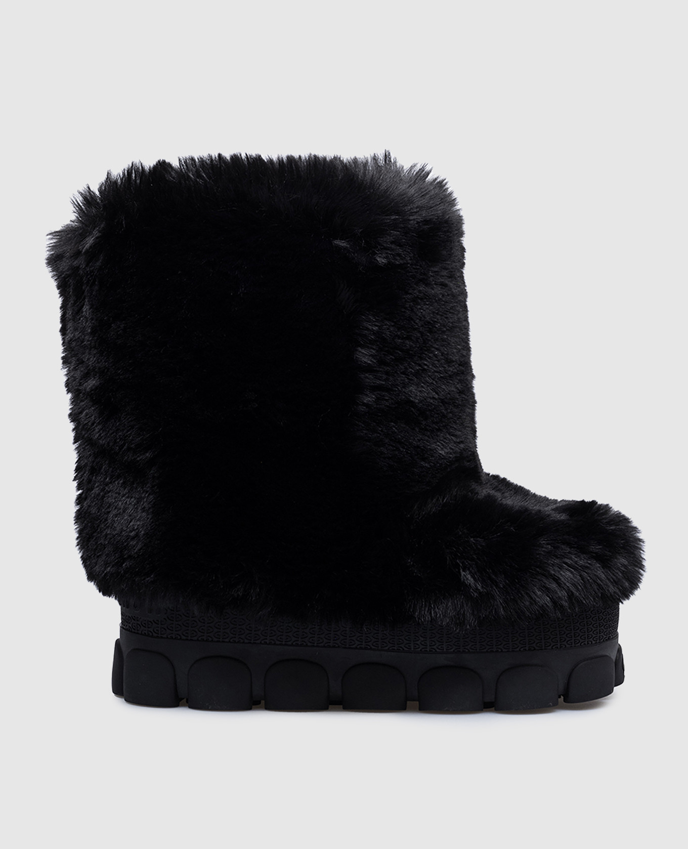 

Black Fun Fur Logo Moonboots Goldbergh