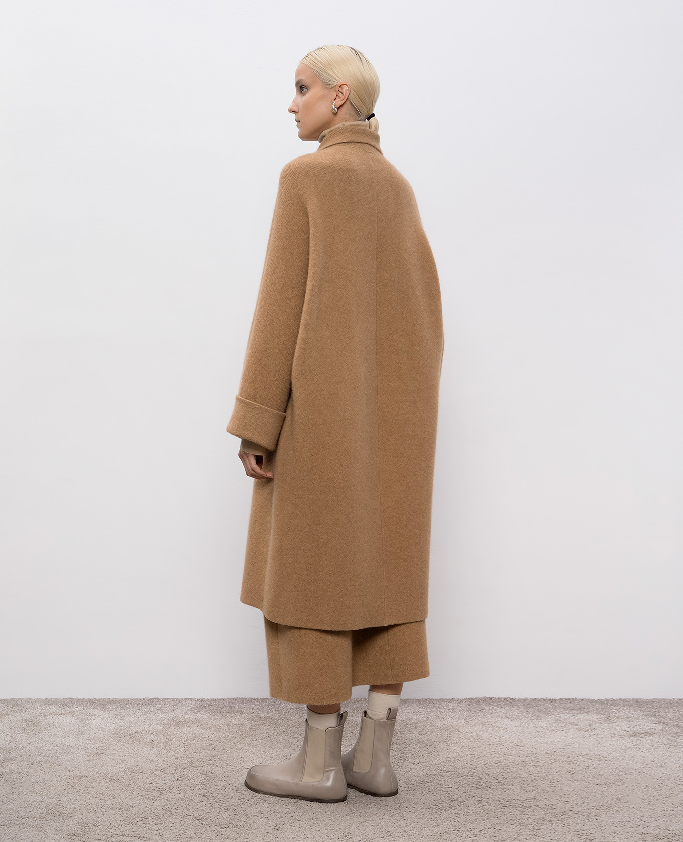 

Brown double-breasted coat with camel wool and silk BOBOUTIC