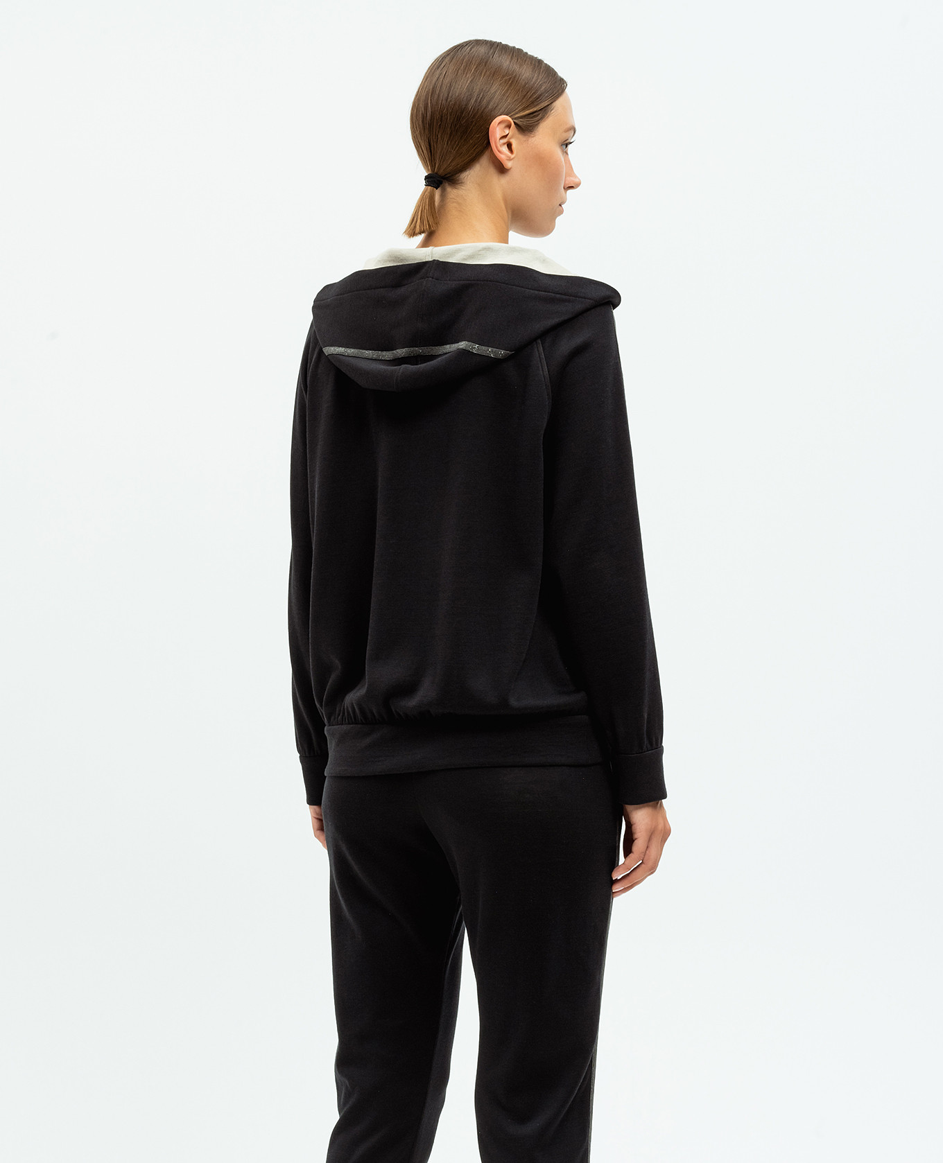 Black sports jacket with monil chain Brunello Cucinelli 4