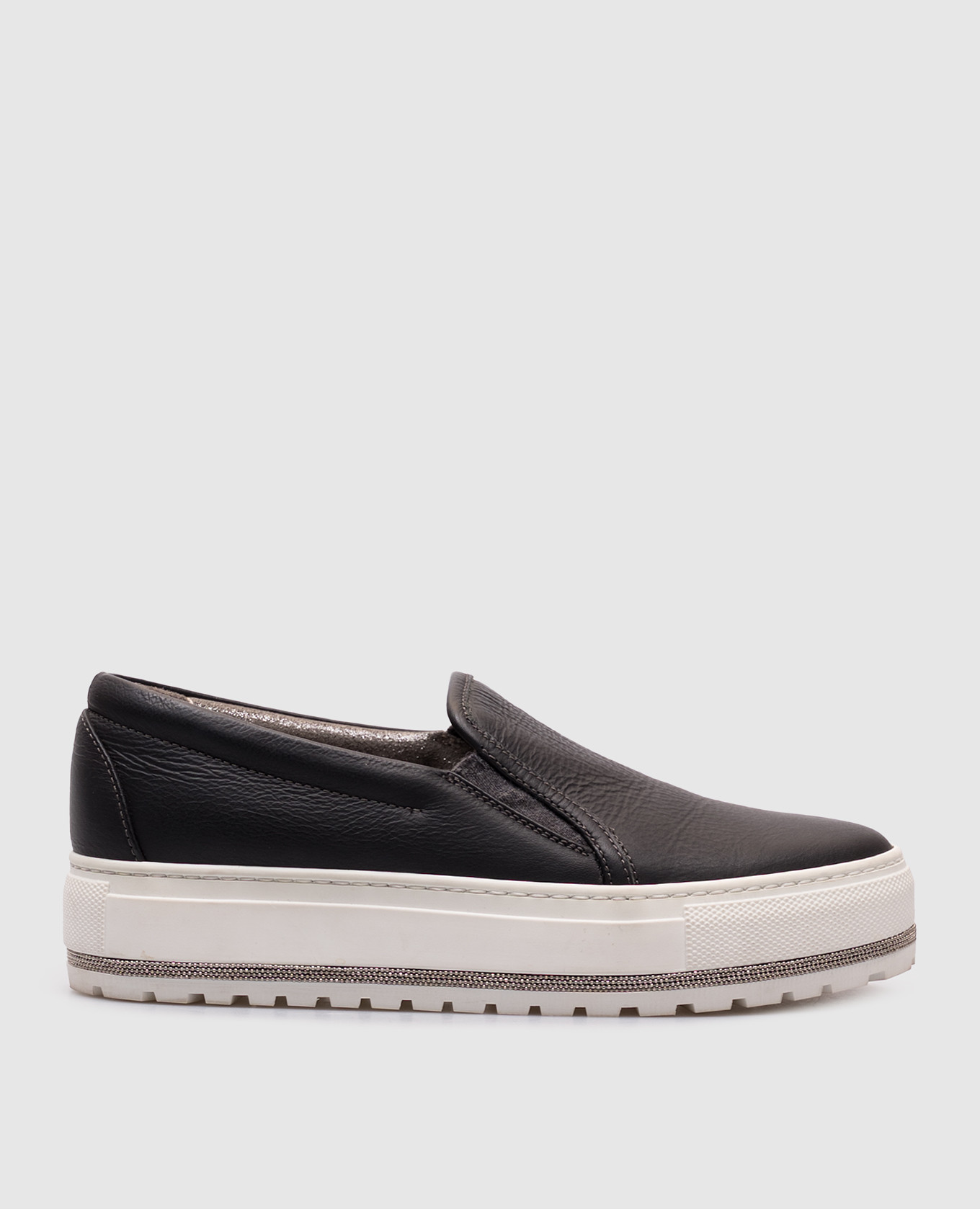 

Black leather slip-ons with a monil chain Brunello Cucinelli