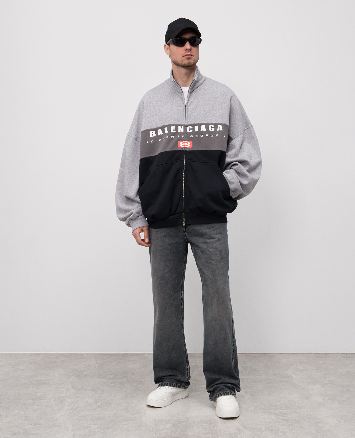 

Unity grey sports jacket Balenciaga