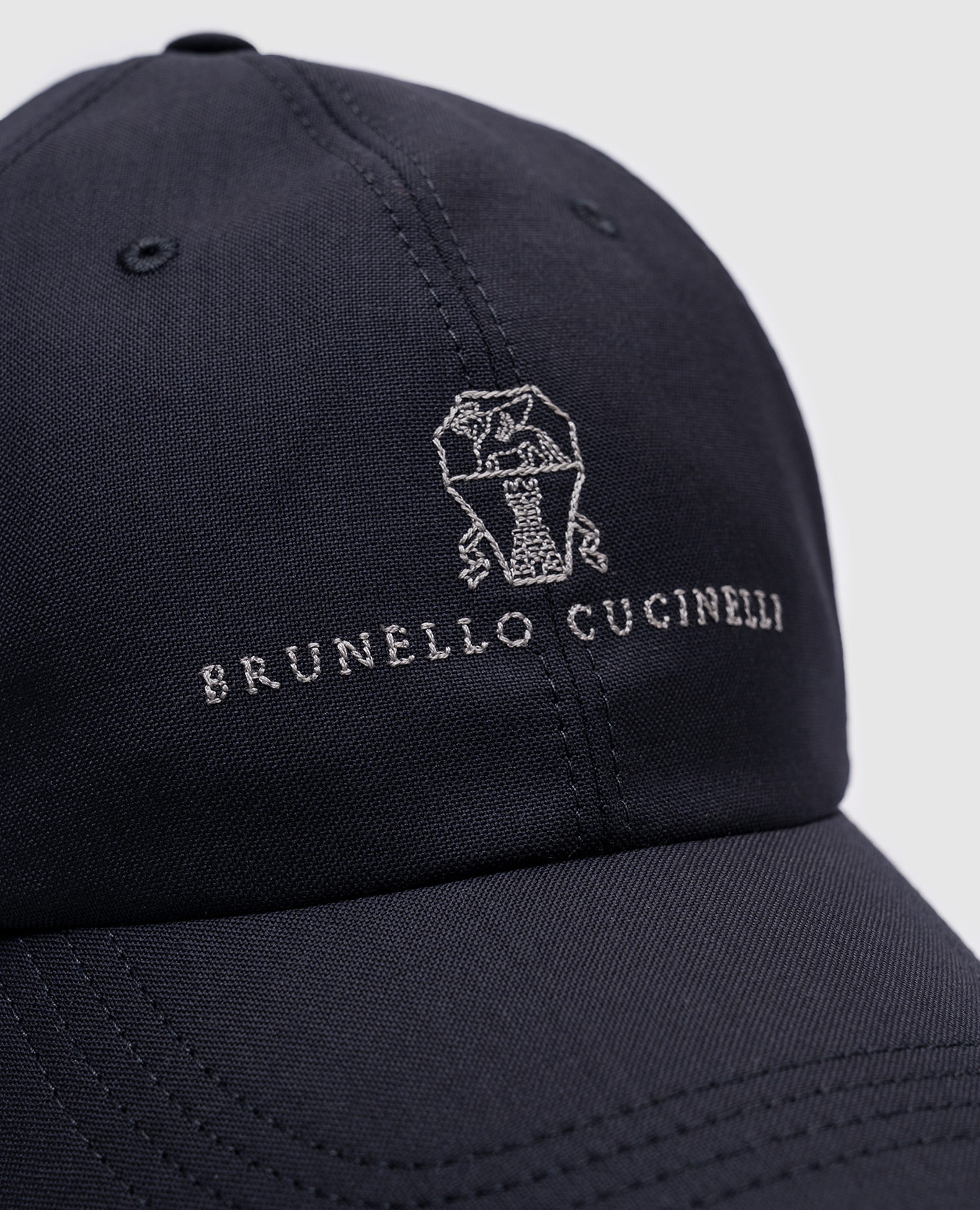 

Blue wool cap with embroidered logo emblem Brunello Cucinelli