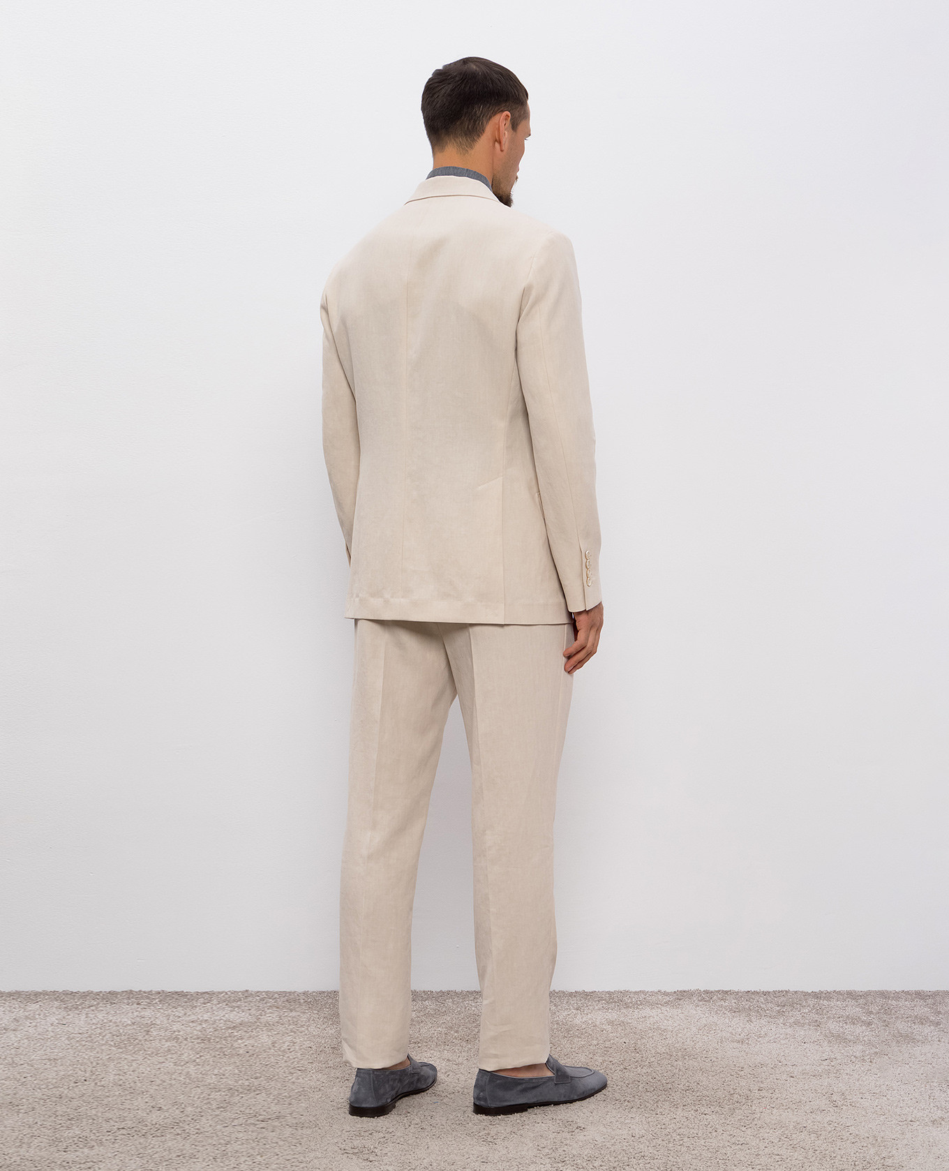 Beige linen suit Brunello Cucinelli 4