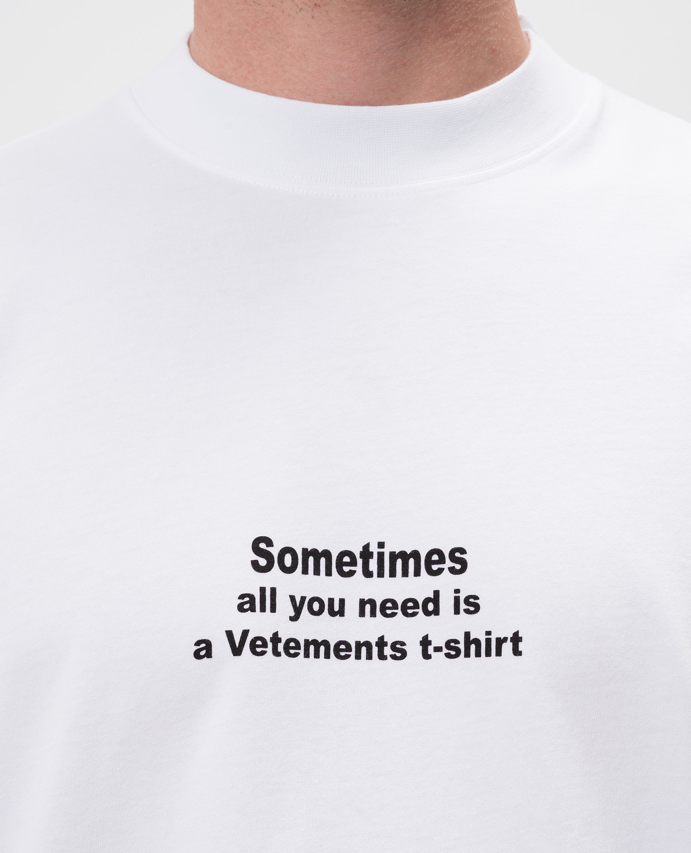 

White t-shirt with contrasting print Vetements