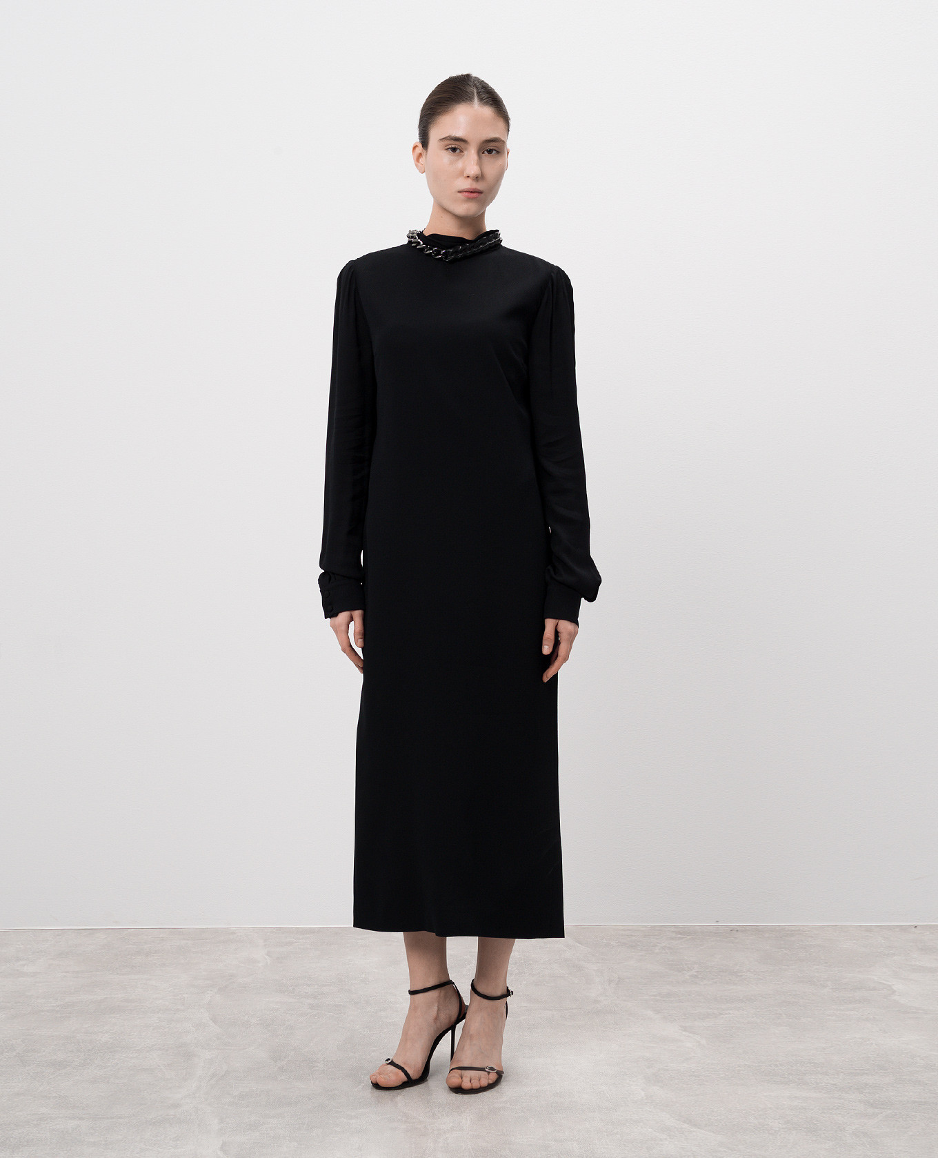 Black midi dress with necklace Tom Ford 3