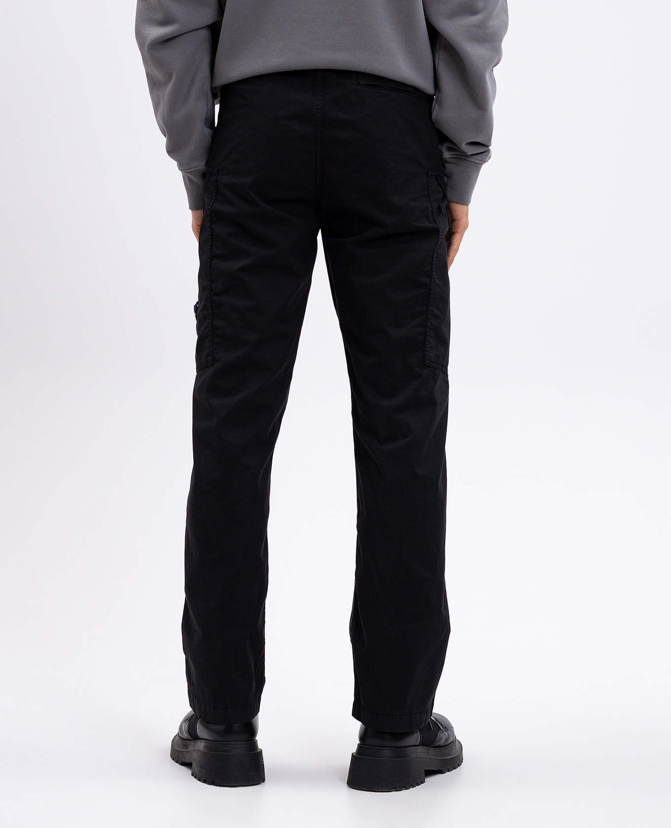 

Black cargo pants with logo Stone Island