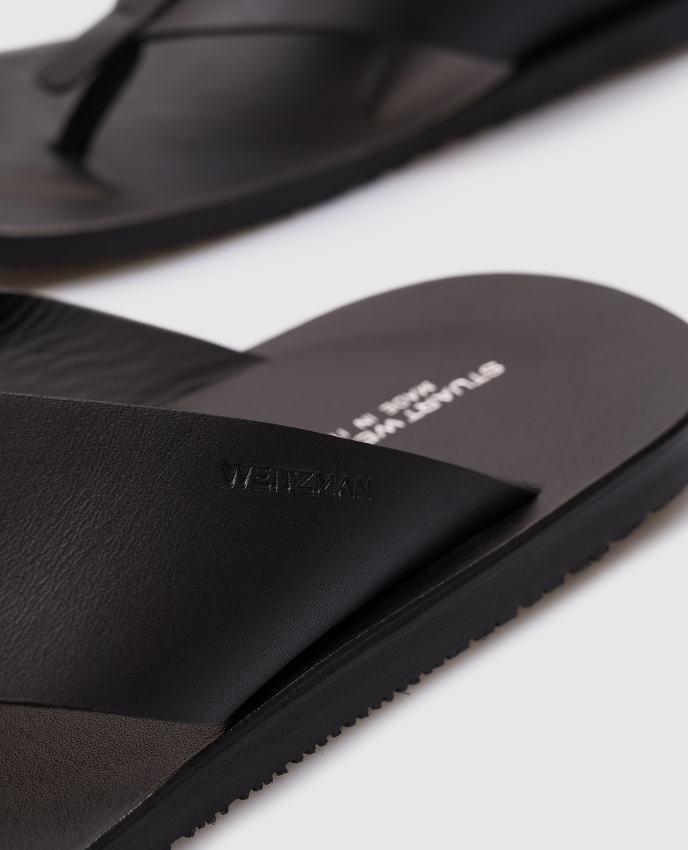 BASTIAN black leather flip-flops with logo Stuart Weitzman 5