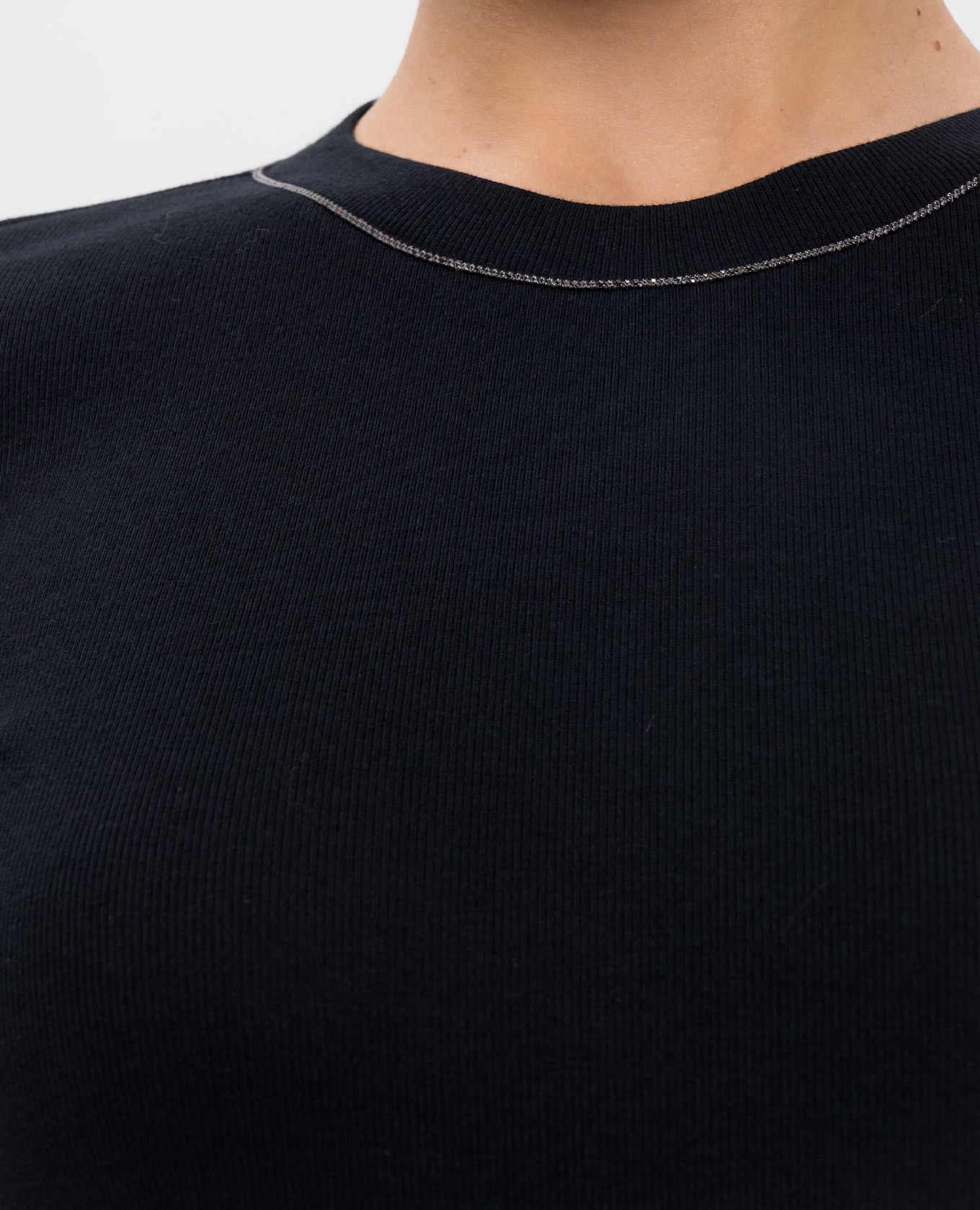 

Black longsleeve with monil chain Brunello Cucinelli