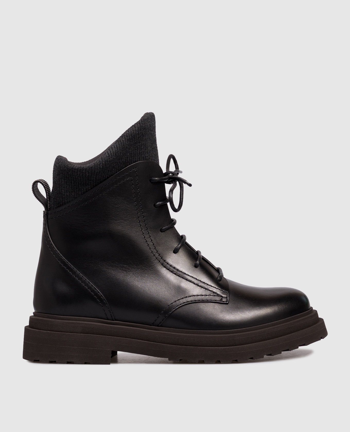 

Black leather boots with a monil chain Brunello Cucinelli