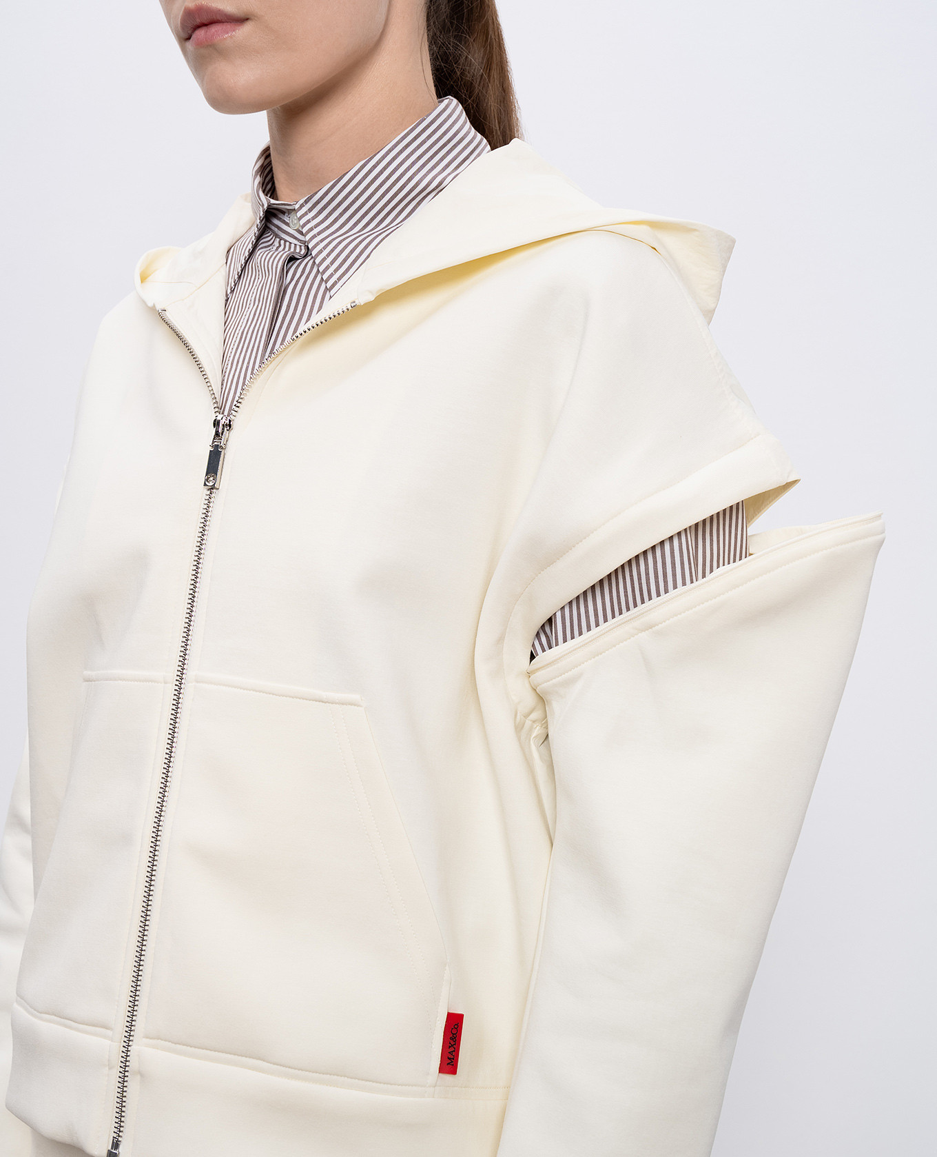

Beige BAVERO sports jacket with removable sleeves Max & Co