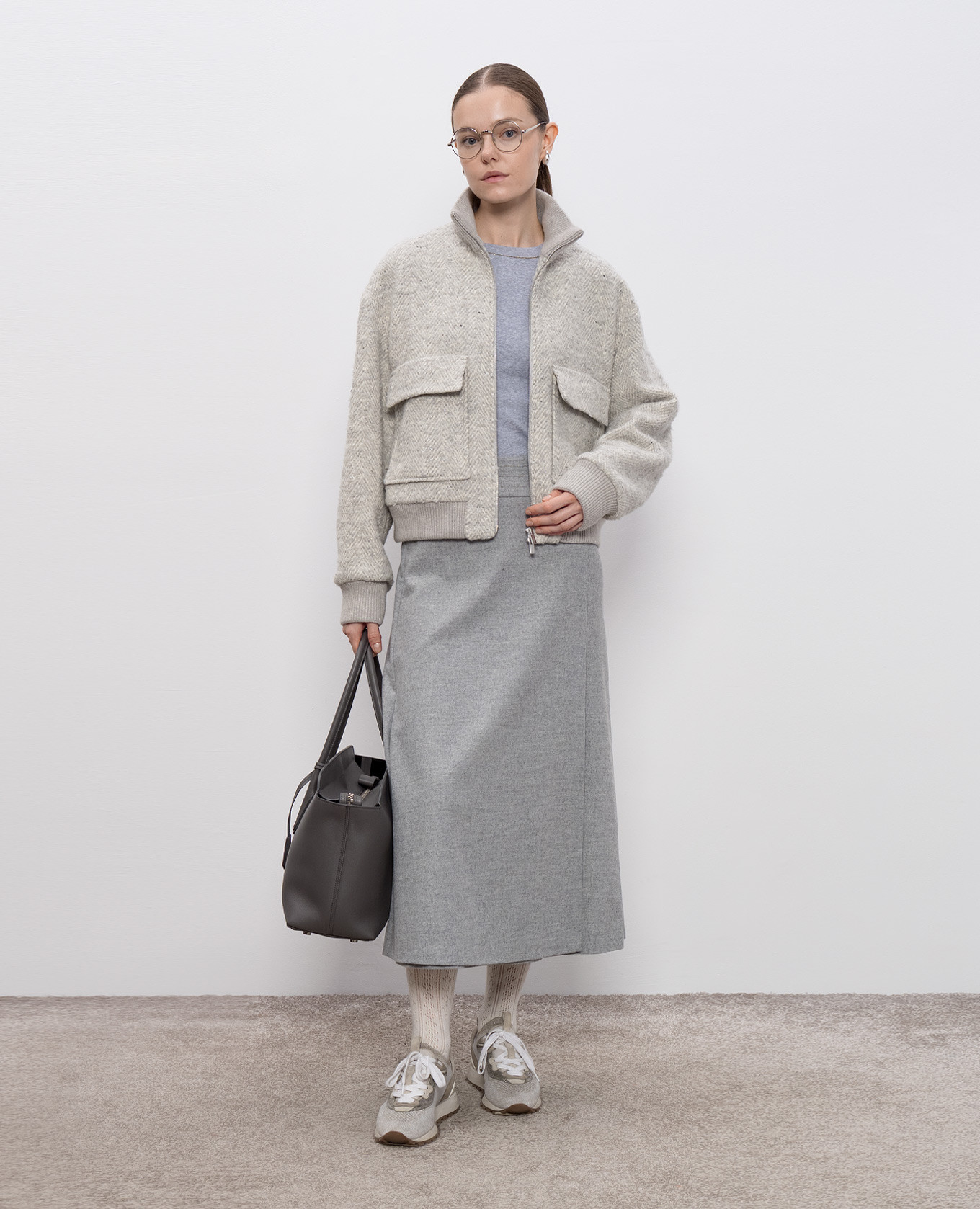 

Gray skirt with wool on the smell Peserico, Grey