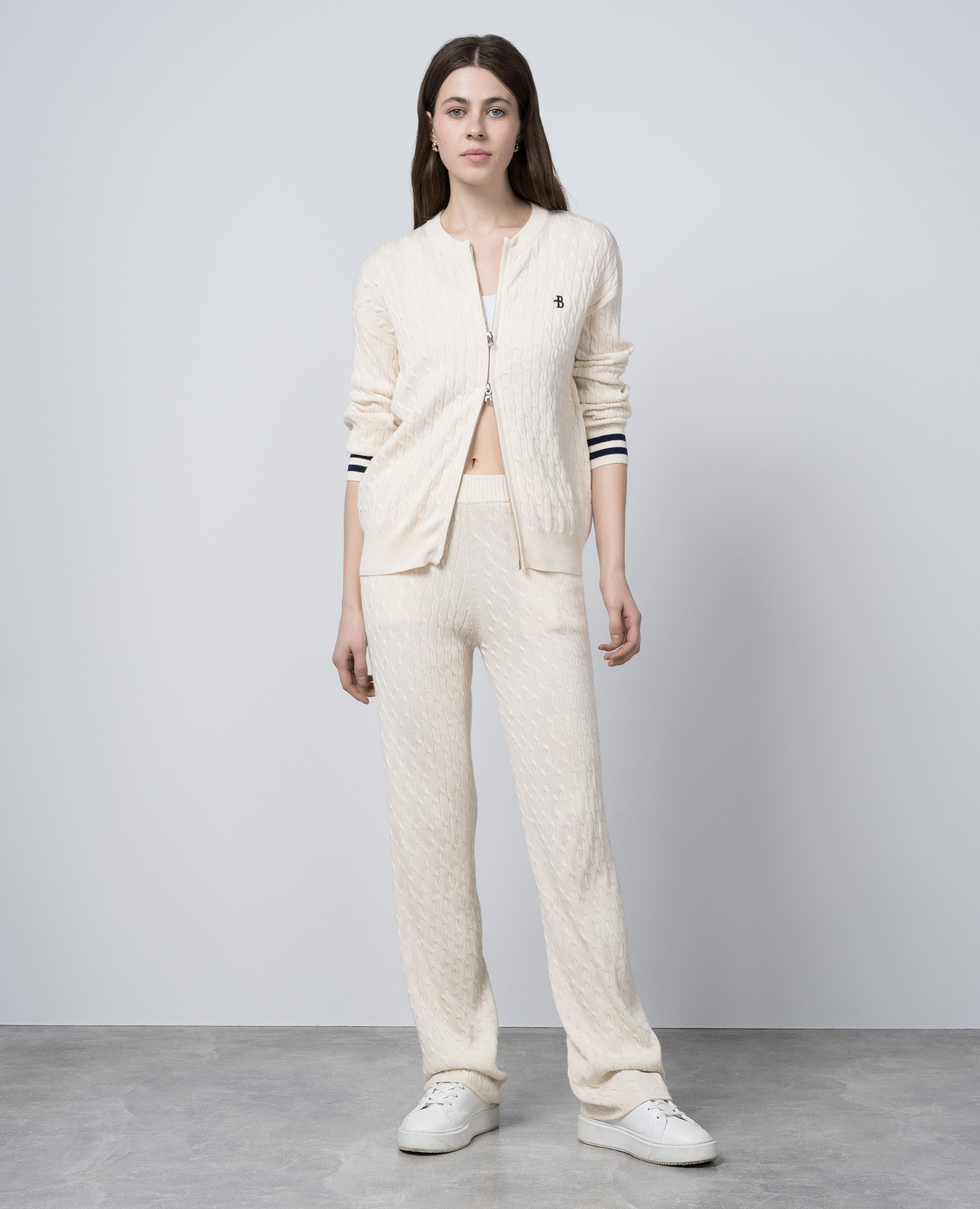 Beige pants in a textured pattern Ballantyne 2
