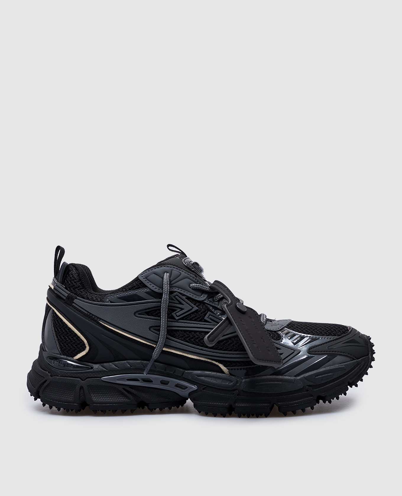 

Be Right Back black sneakers with logo Off-White