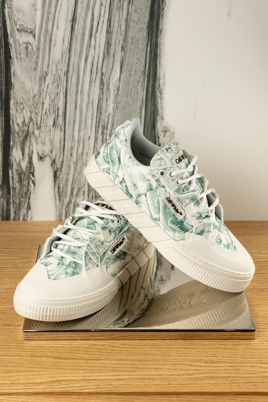 

Beige VULCANIZED sneakers with logo print Off-White