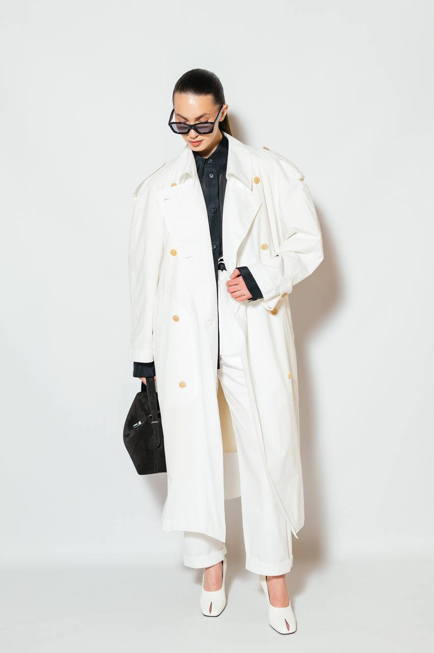 White double-breasted Denver trench coat The Row 8
