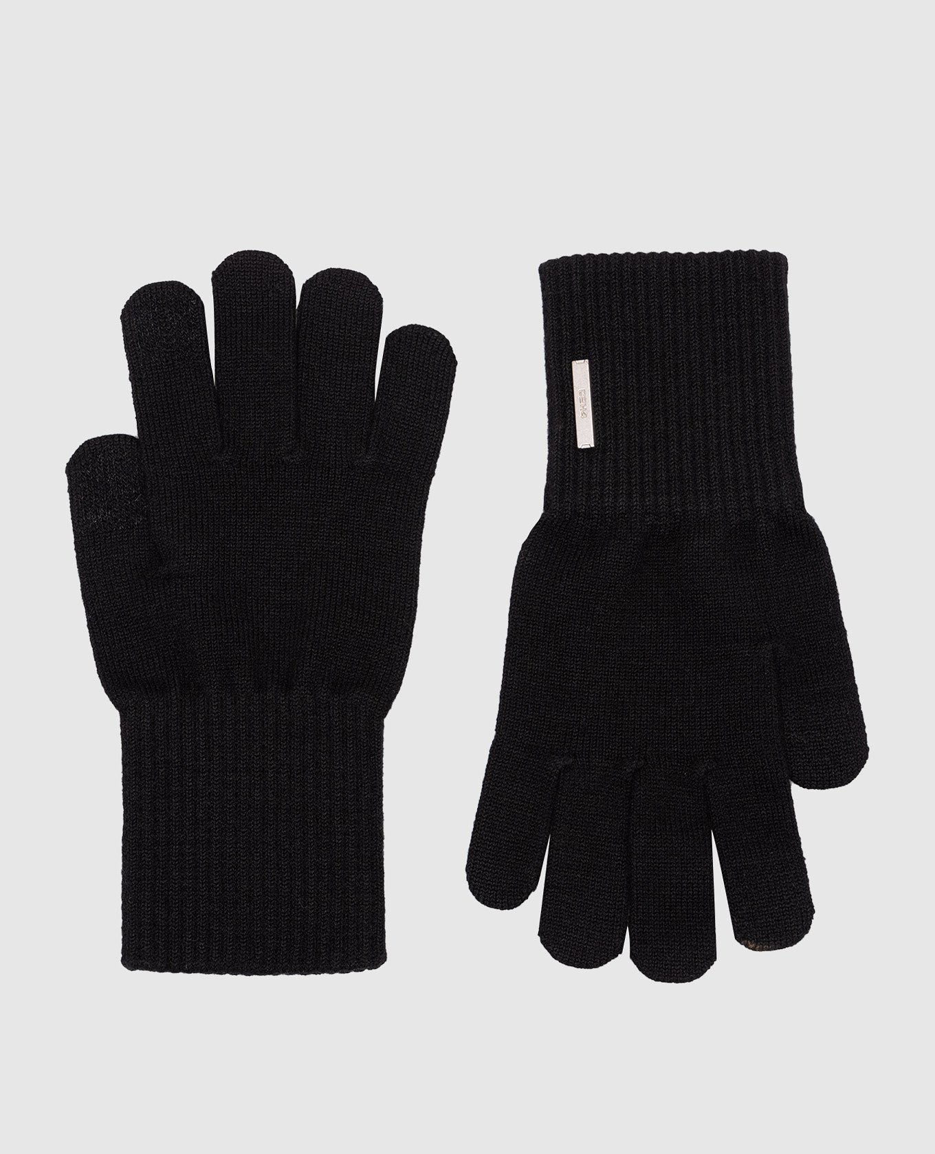 

Black gloves made of wool C2H4