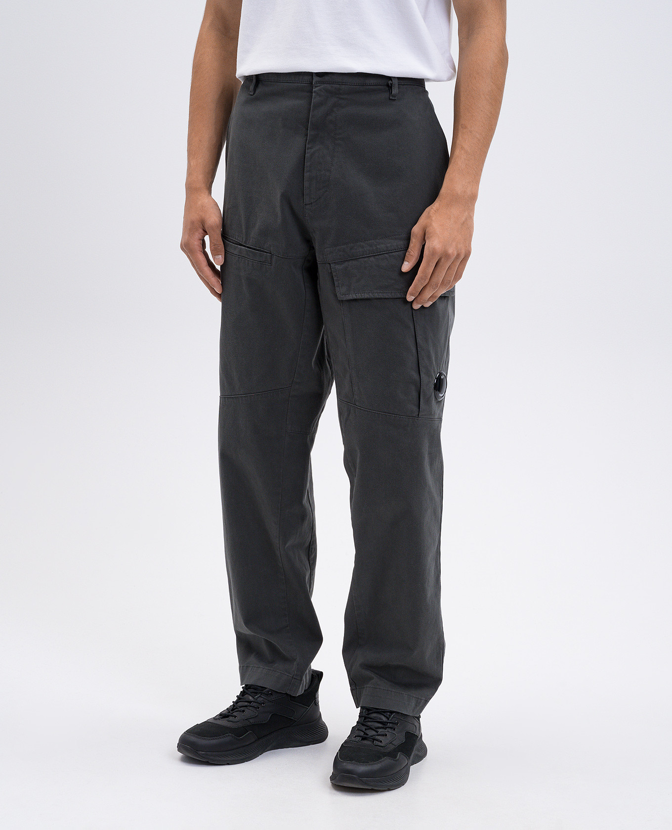 

Green cargo pants with logo C.P. Company