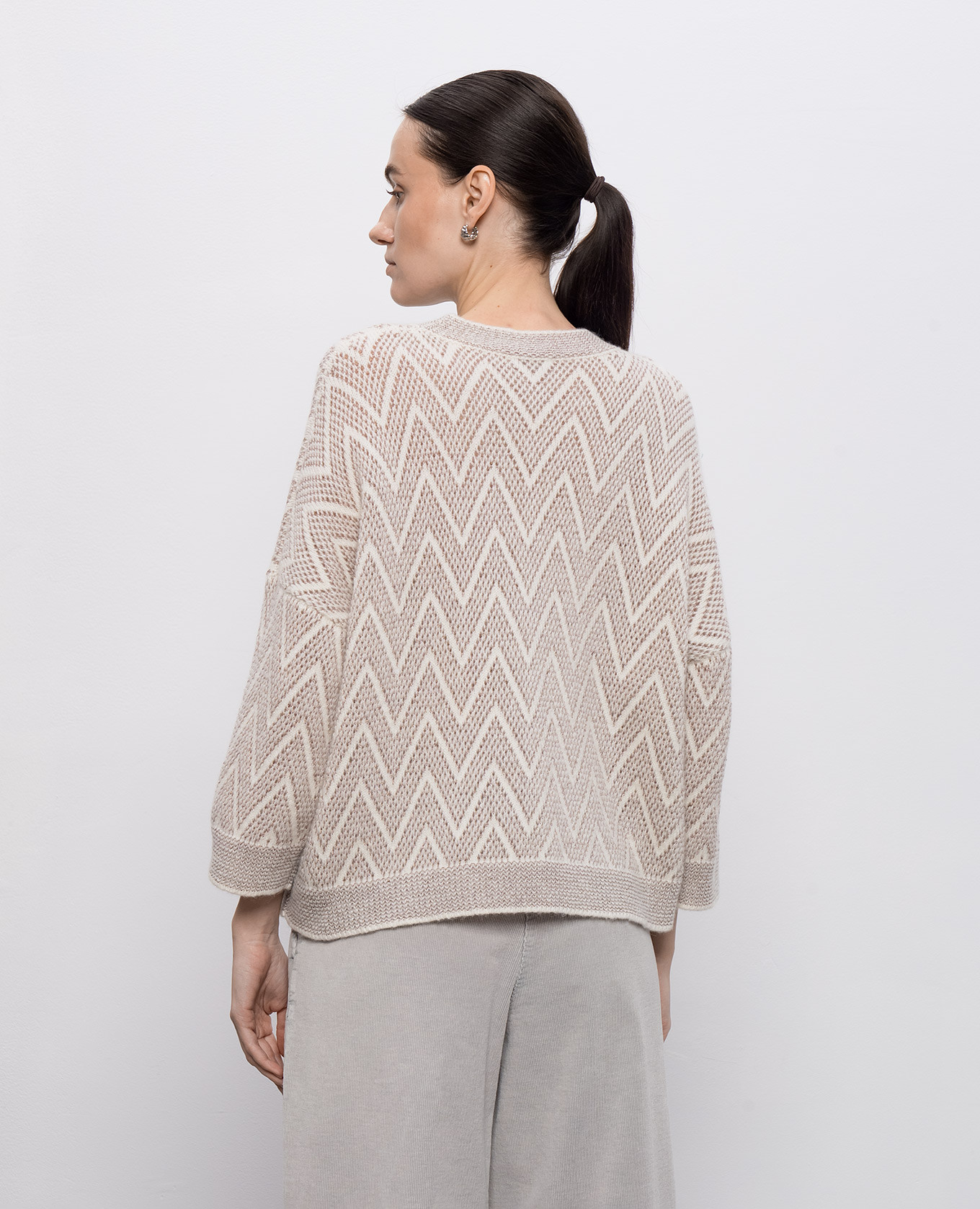 

White wool sweater with geometric pattern Peserico