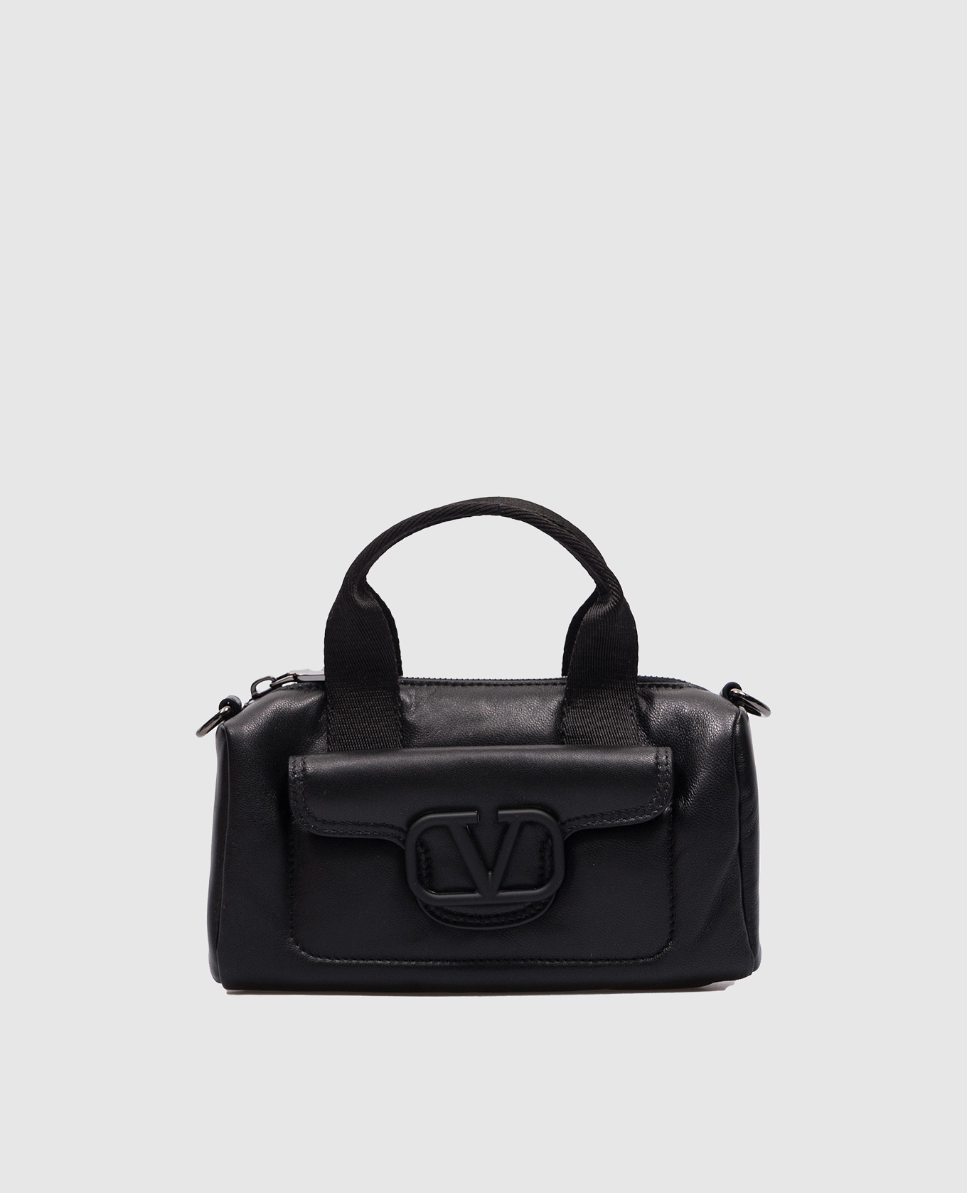 

Black leather bag with logo Valentino