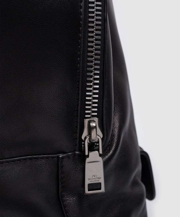 Valentino - GARAVANI NOIR black leather backpack with textured