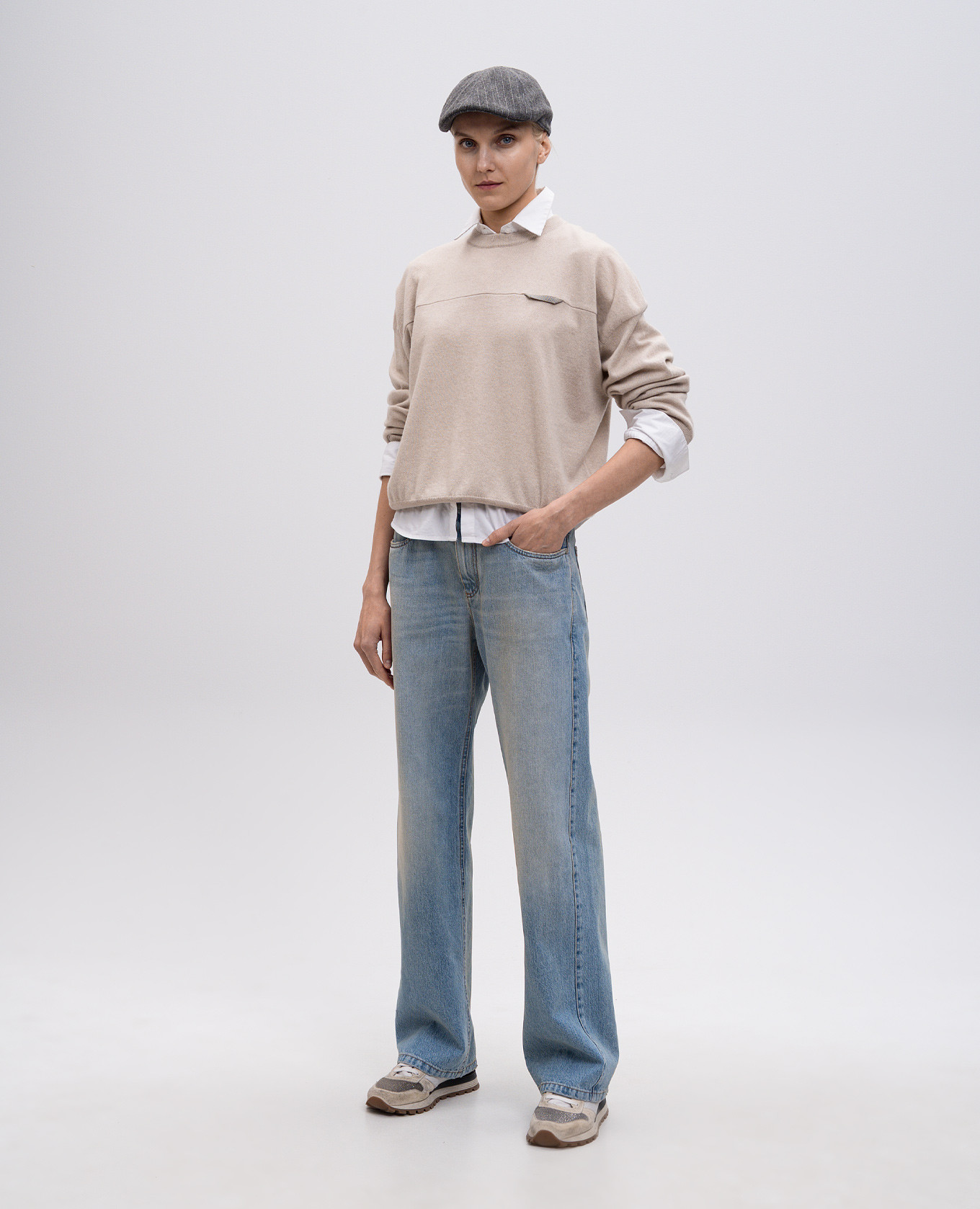 

Beige cashmere jumper with monil chain Brunello Cucinelli