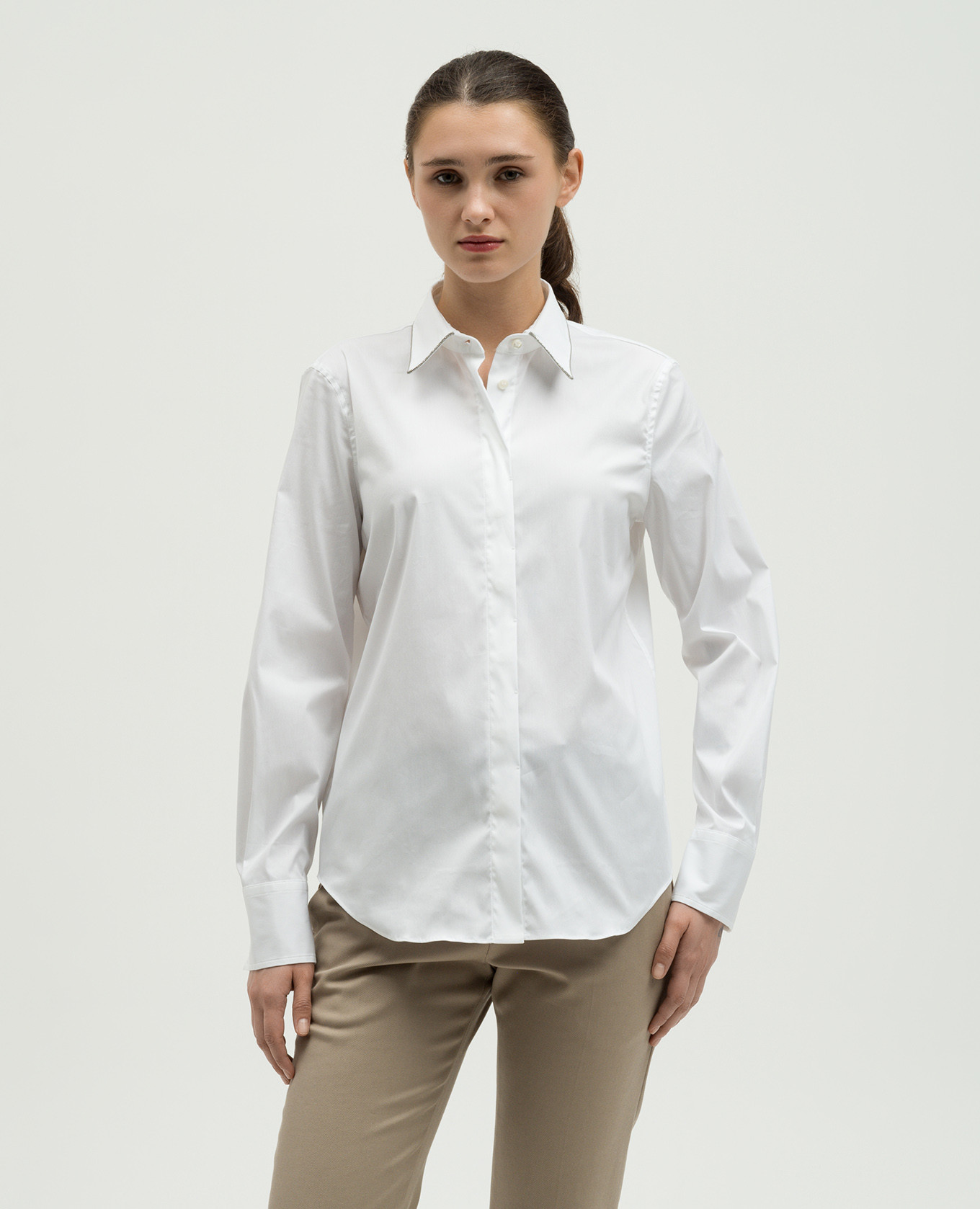 White shirt with monil chain Brunello Cucinelli 3