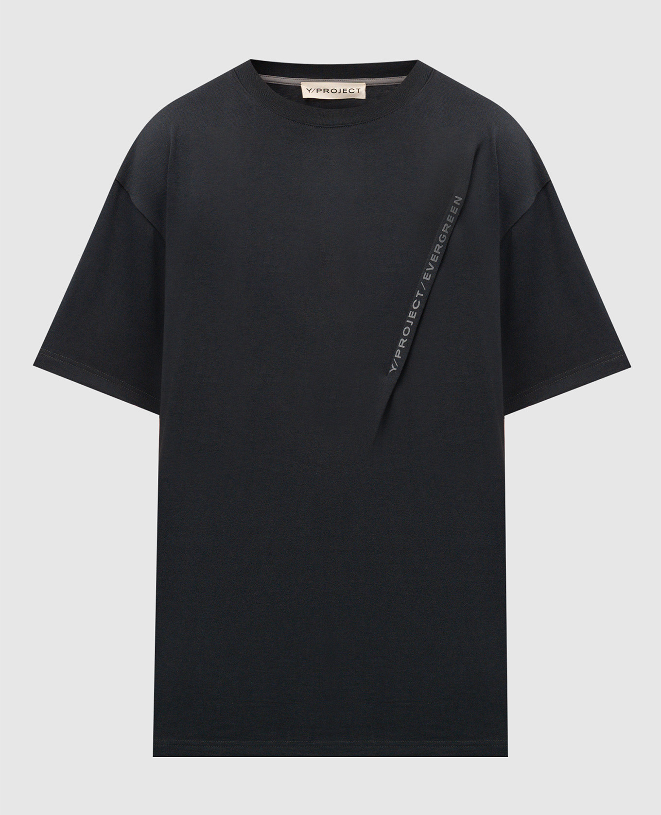 Black t-shirt evergreen with a print y project