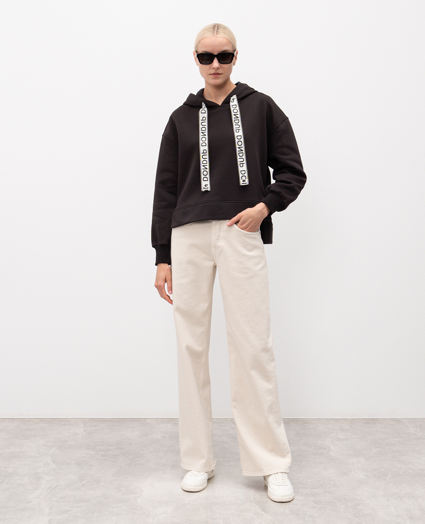 

Black hoodie with logo Dondup