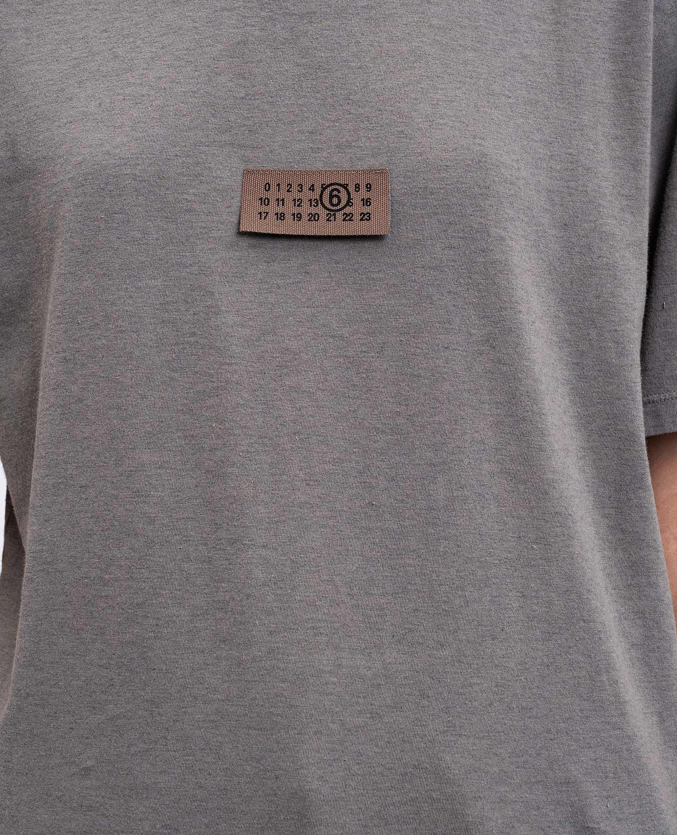 

Grey T-shirt with logo patch Maison Margiela MM6