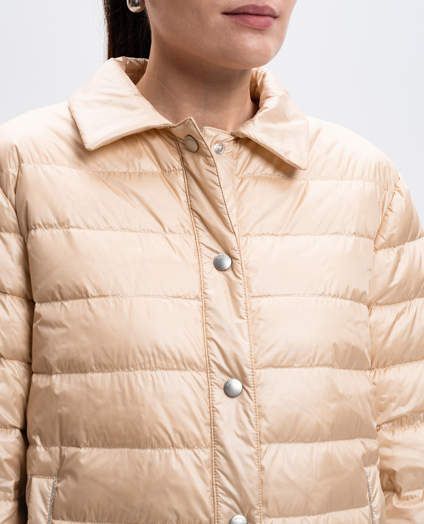 

Beige quilted down jacket with monil chain Peserico
