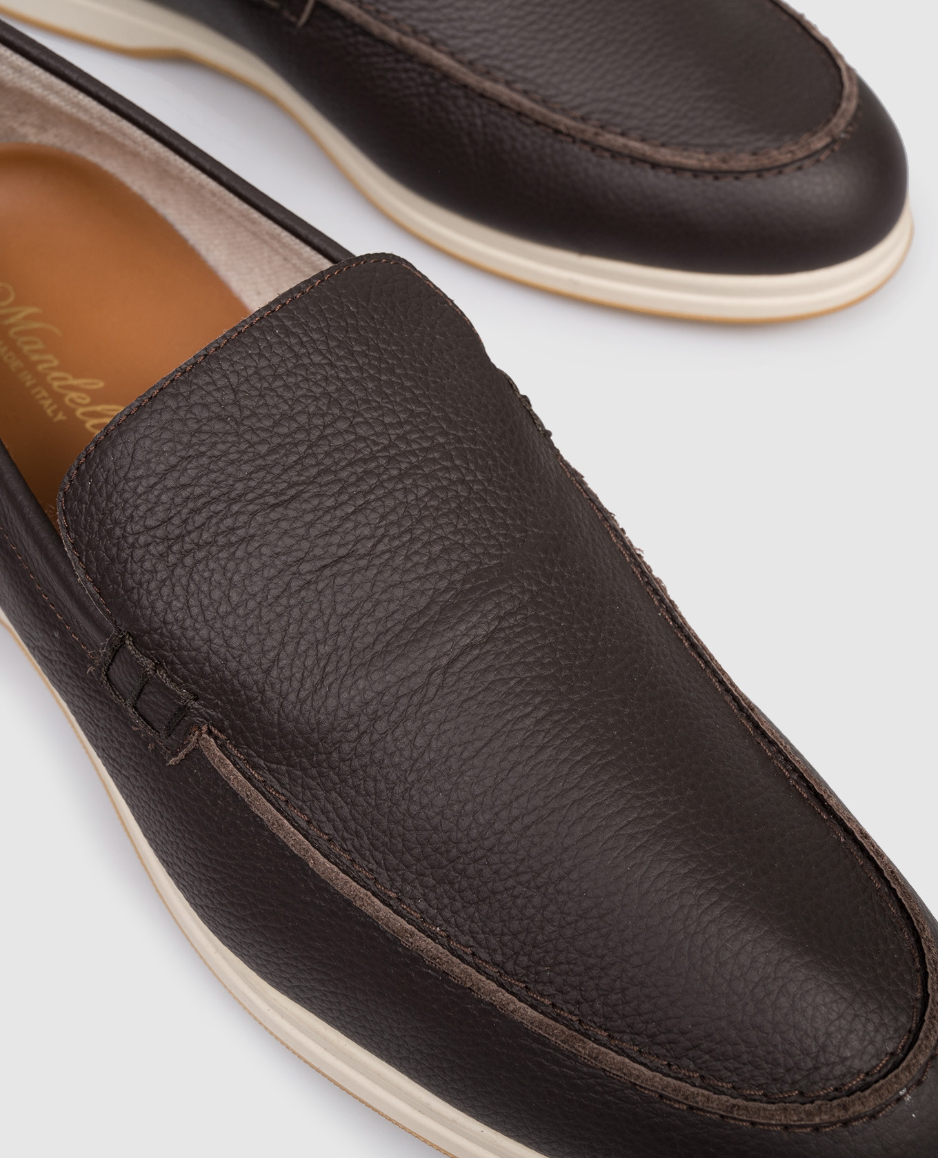 

Brown leather loafers Enrico Mandelli