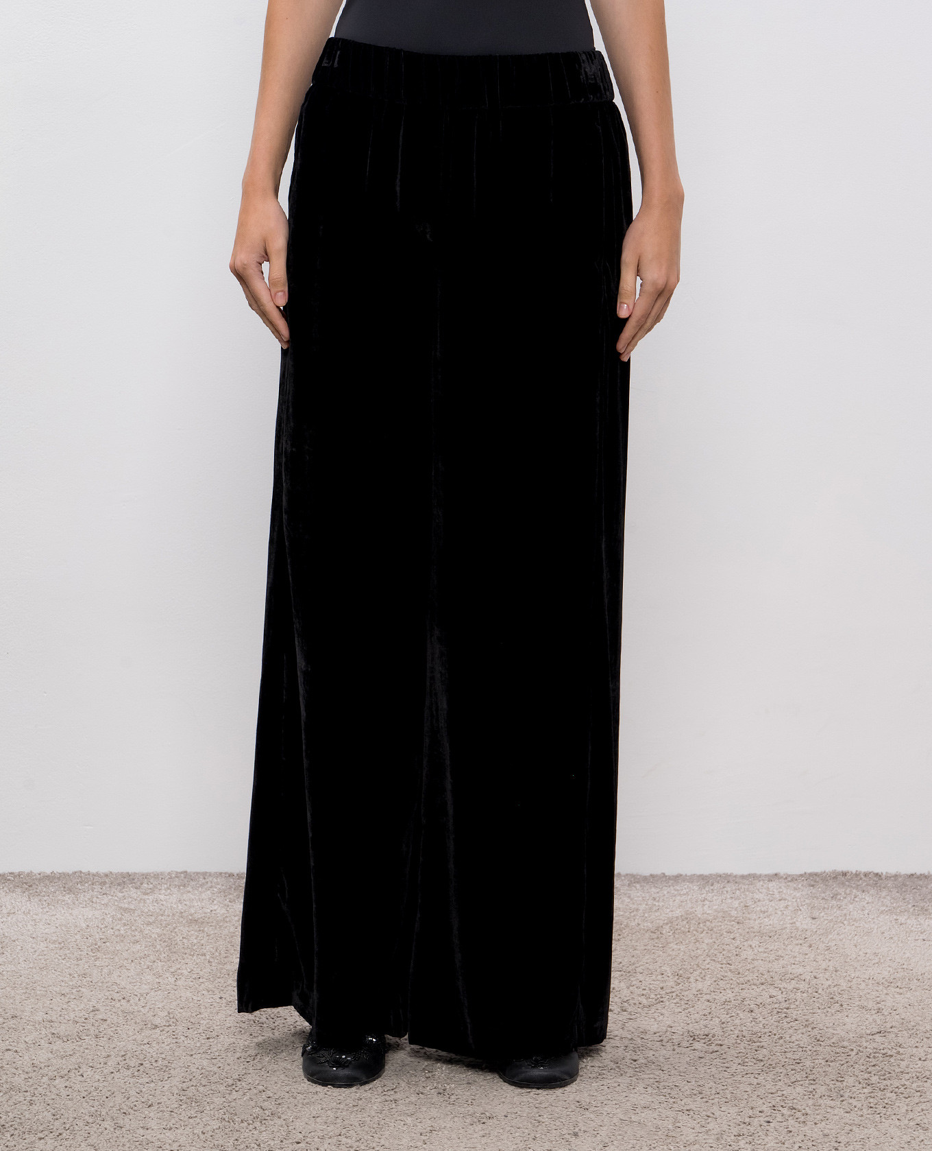 

Black velour pants Peserico