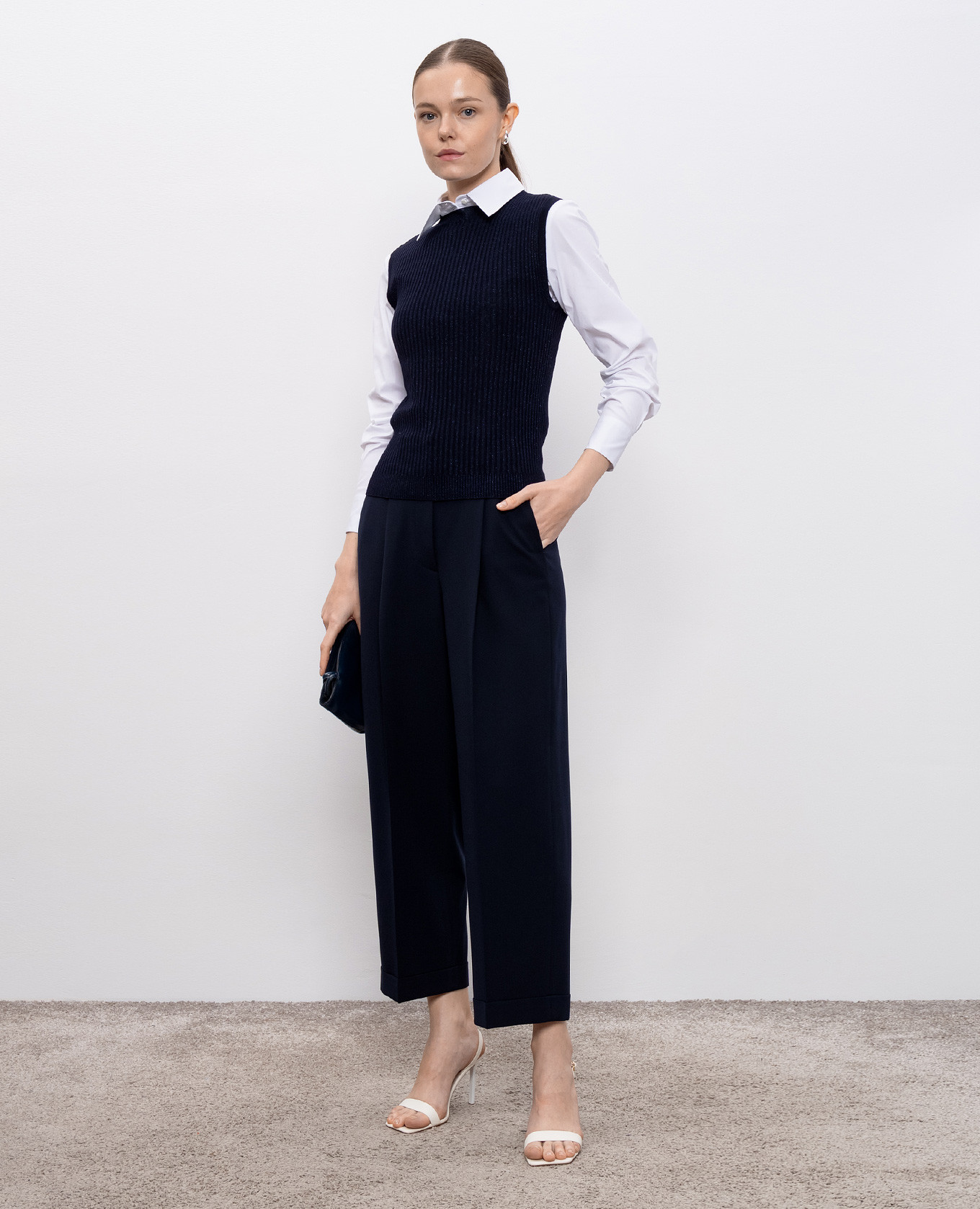 Blue wool pants with brand patch Peserico 2