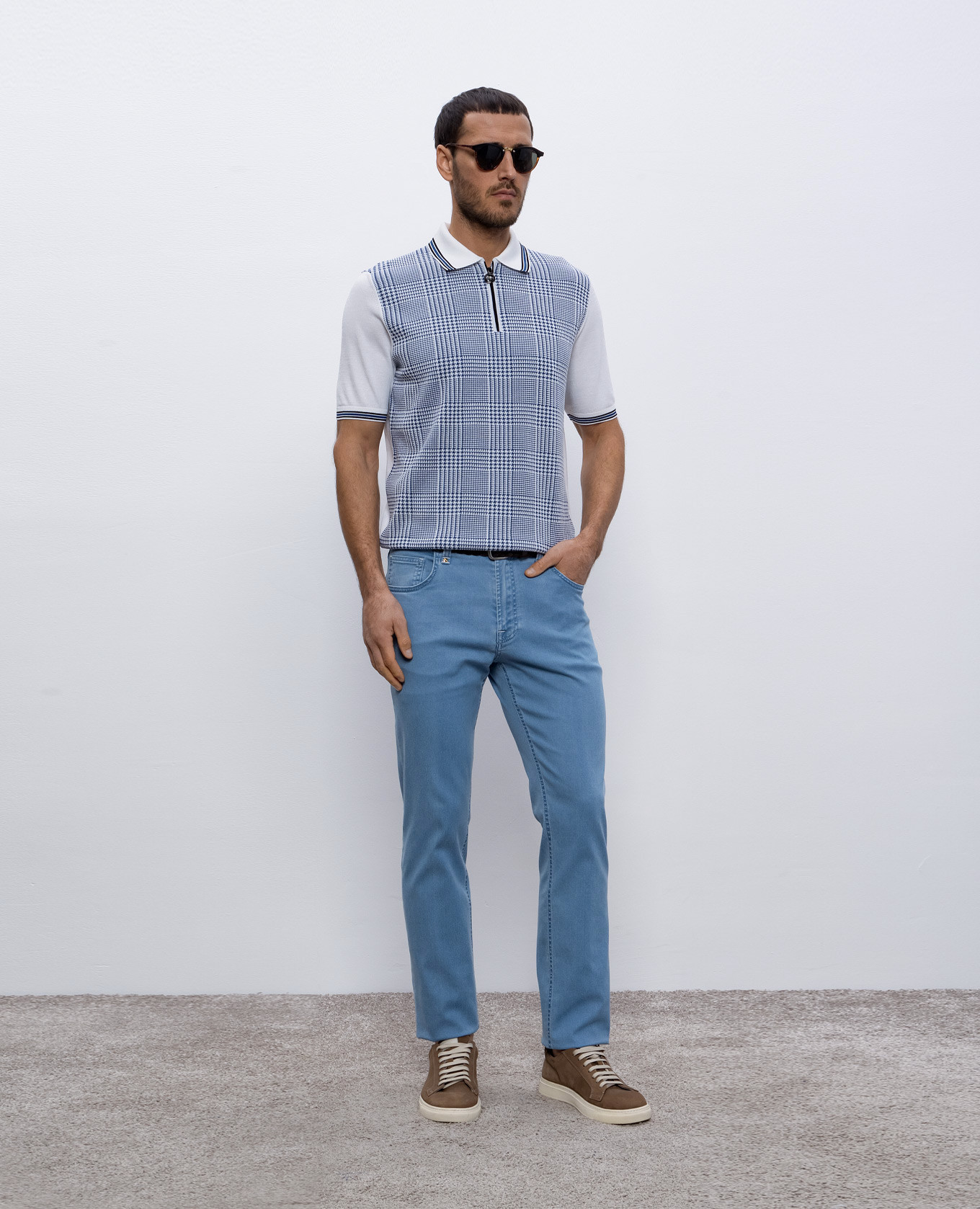 

Blue jeans with leather logo patch Stefano Ricci, Light blue