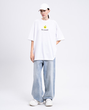Vetements White T-shirt with print UH76TR350Ww