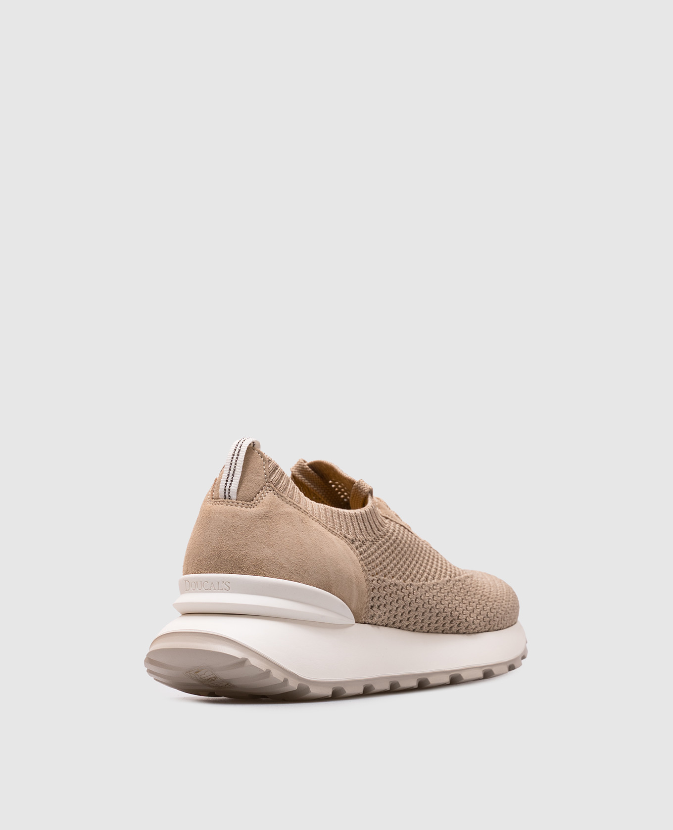 

Beige sneakers with logo Doucal's