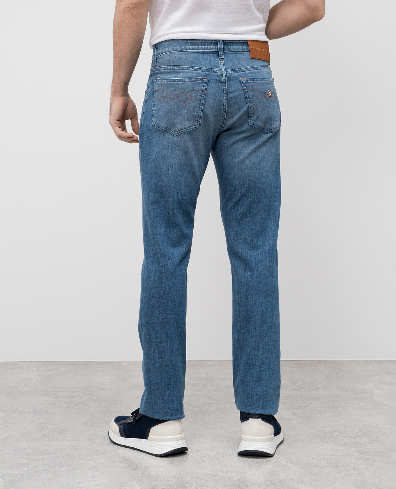 

Blue jeans with a worn effect Stefano Ricci