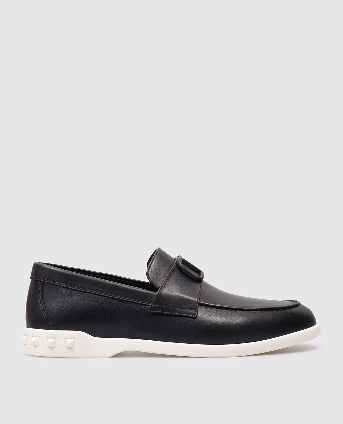 Leisure flows black leather loafers with vlogo logo valentino