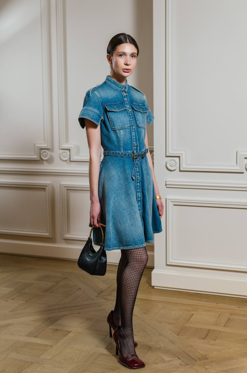 Blue denim mini dress with a frayed effect Alexander McQueen 6