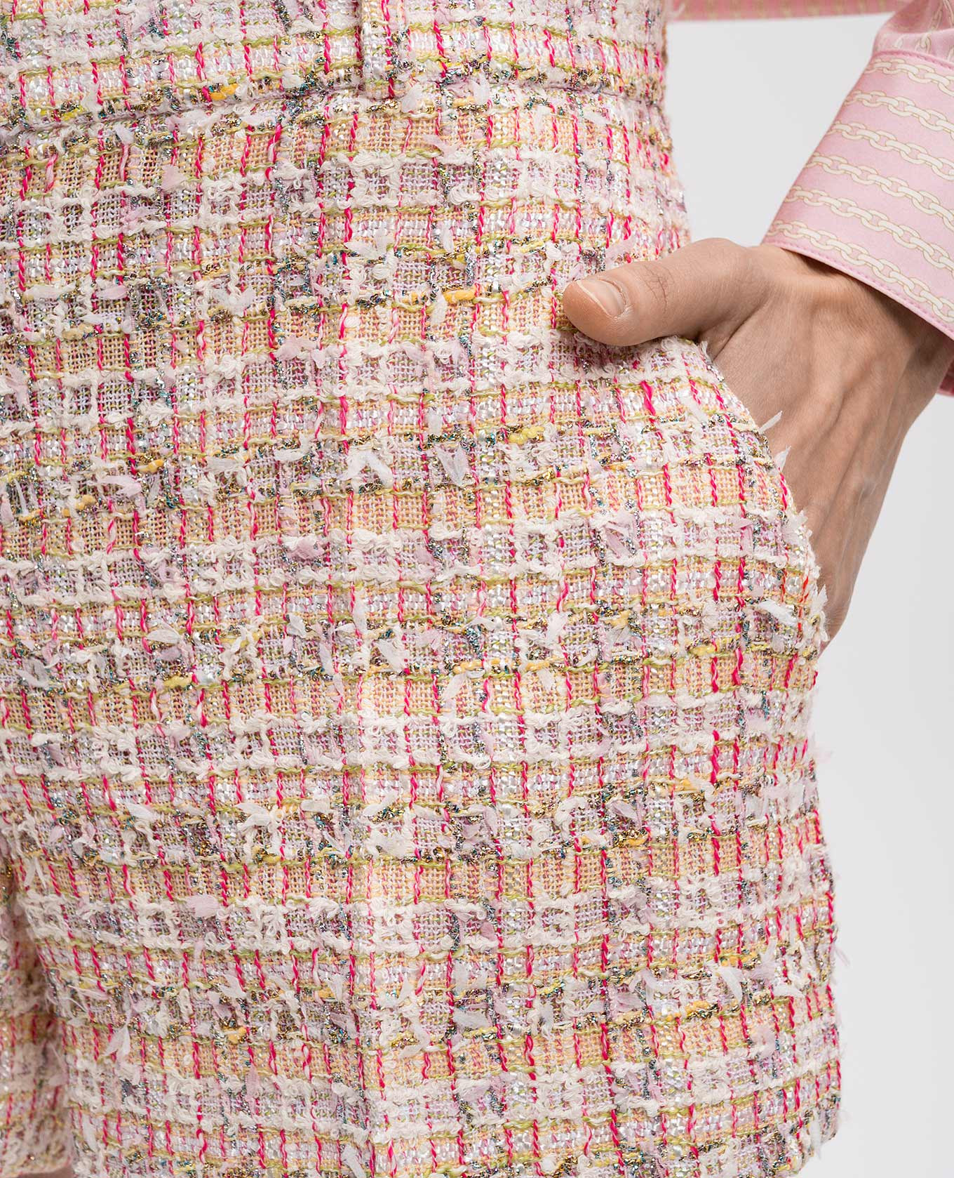Pink tweed check shorts Versace 5