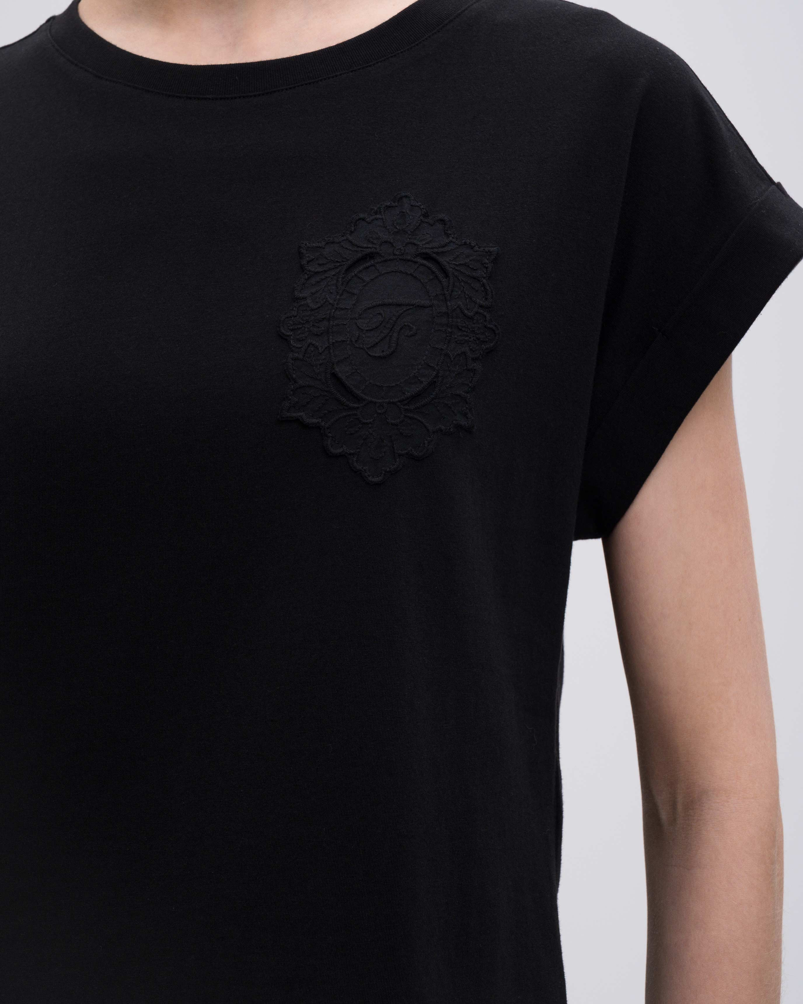 

Black T-shirt with applique Twinset
